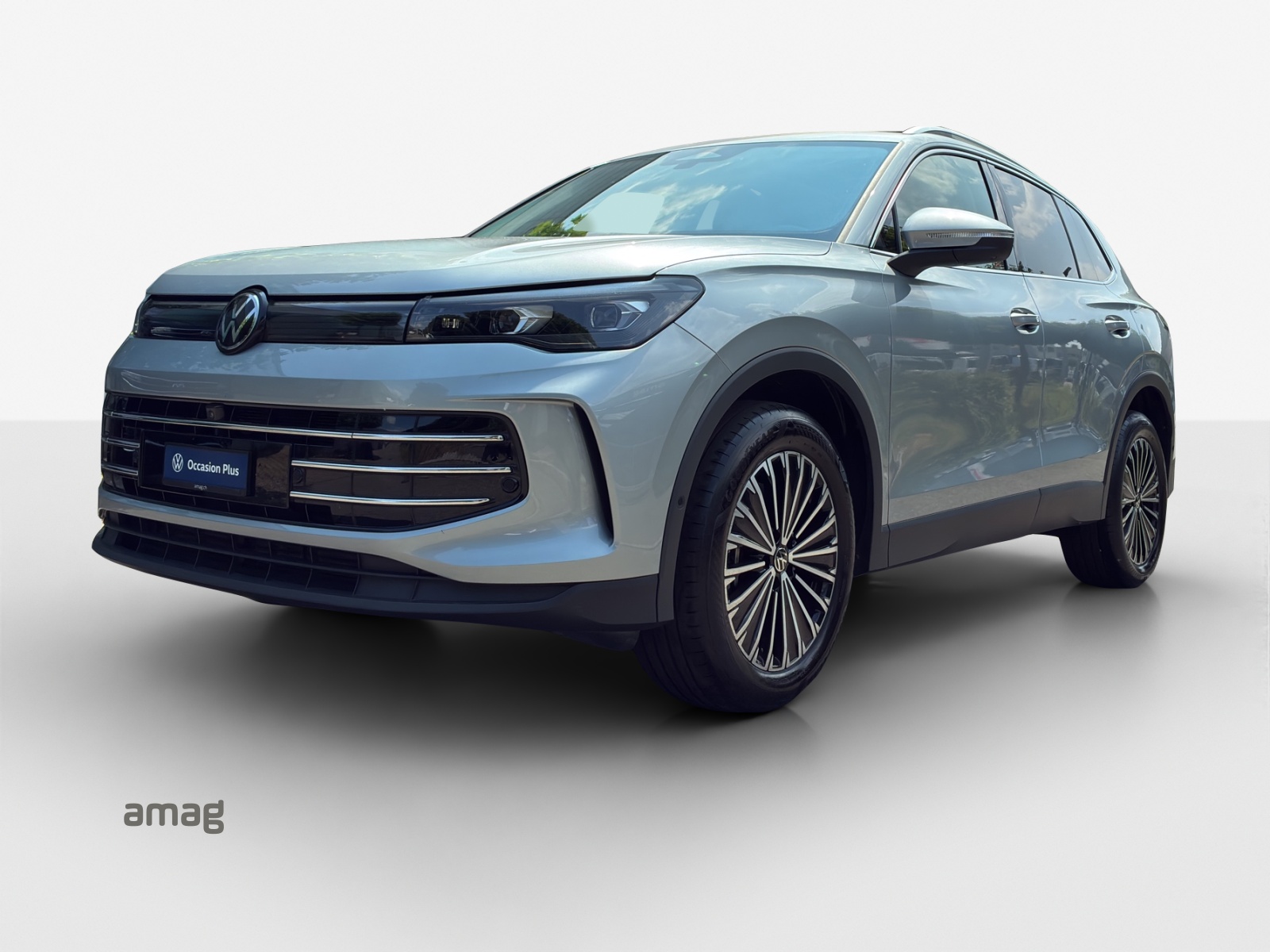 VW Tiguan 2.0 TSI DSG Elegance 4Motion-image-0