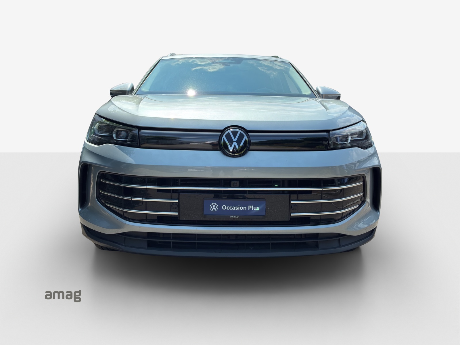 VW Tiguan 2.0 TSI DSG Elegance 4Motion-image-6