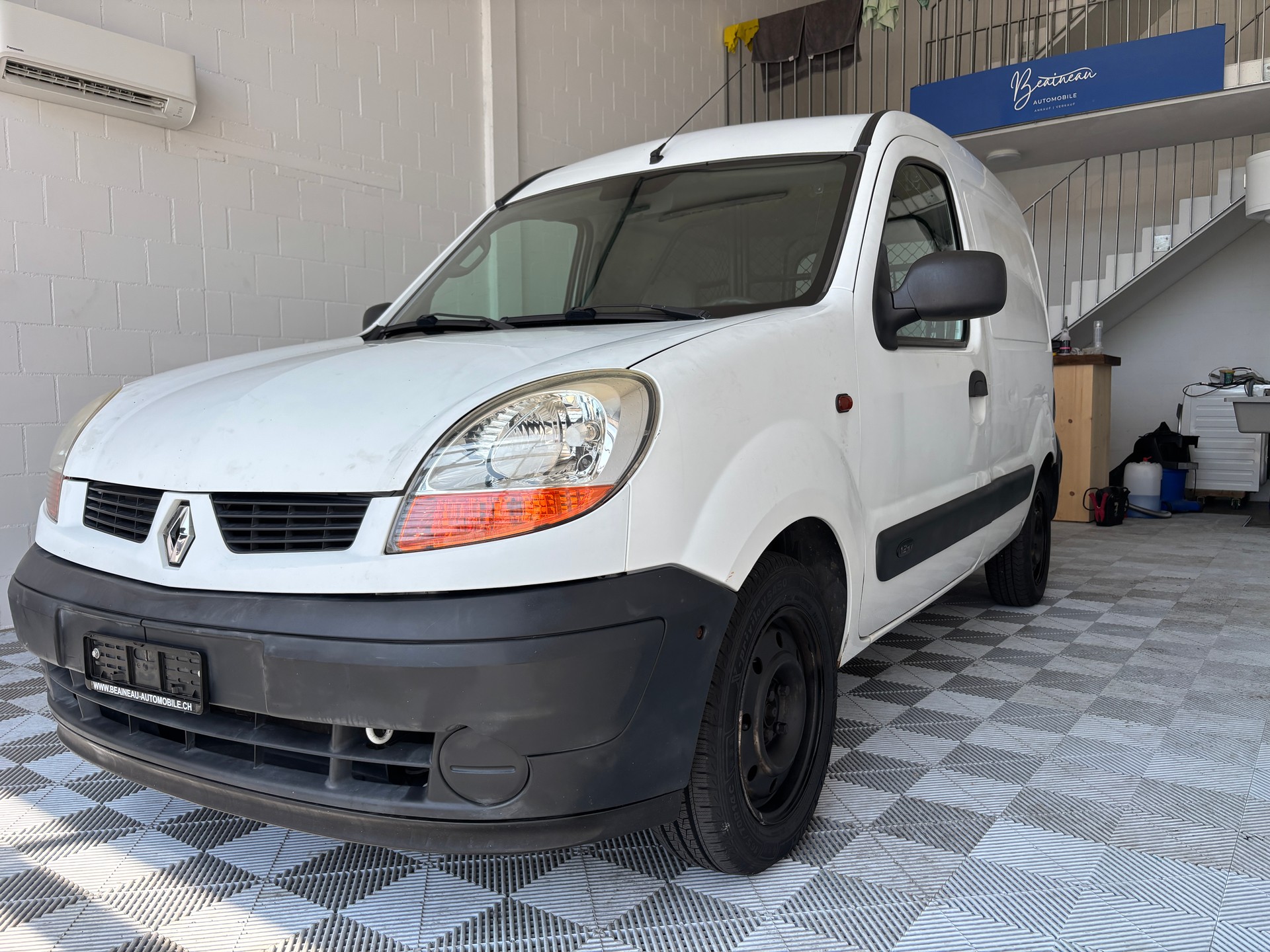 RENAULT Kangoo 1.2 16V