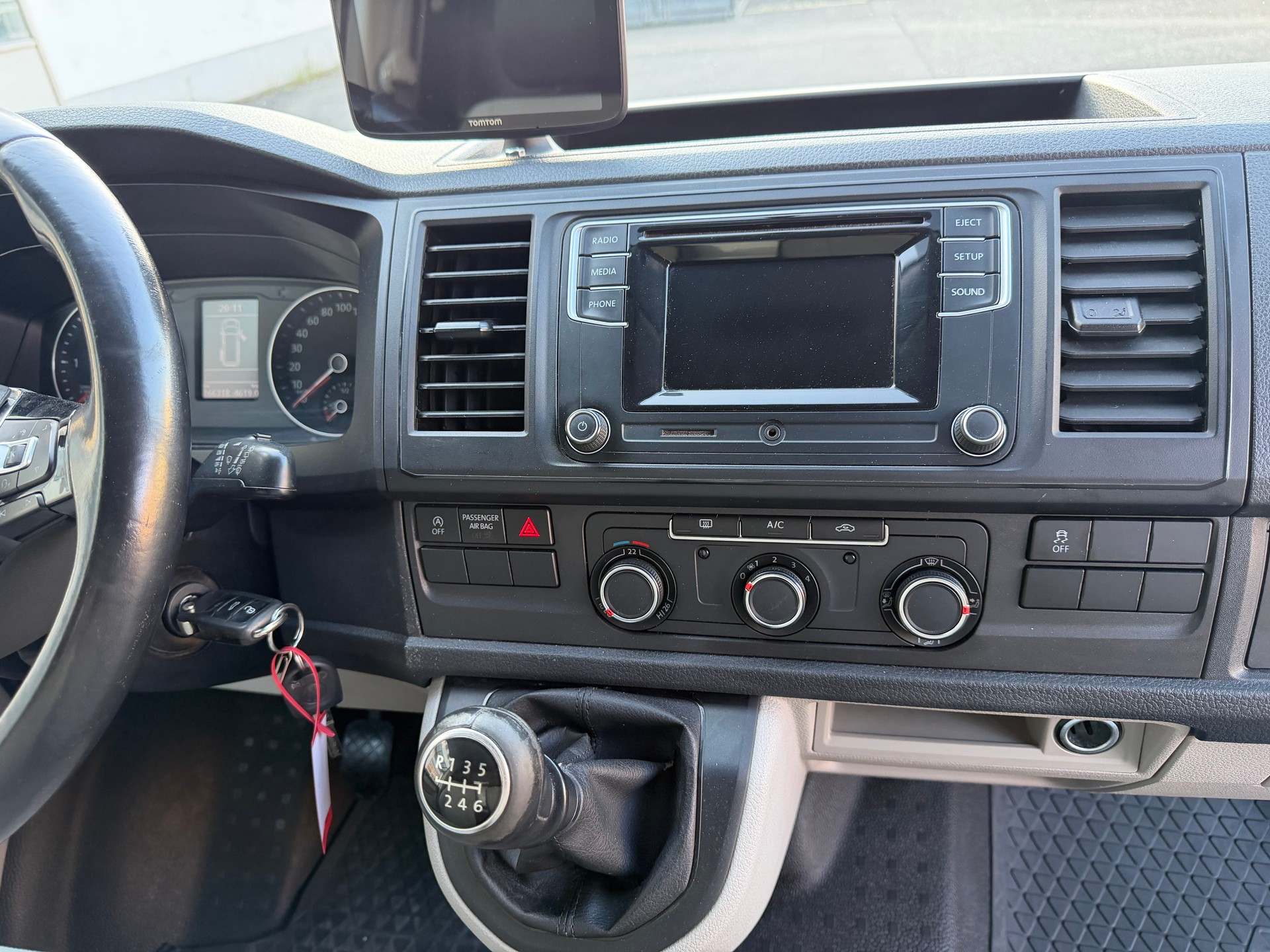 VW T6 2.0 TDI 4Motion-image-13