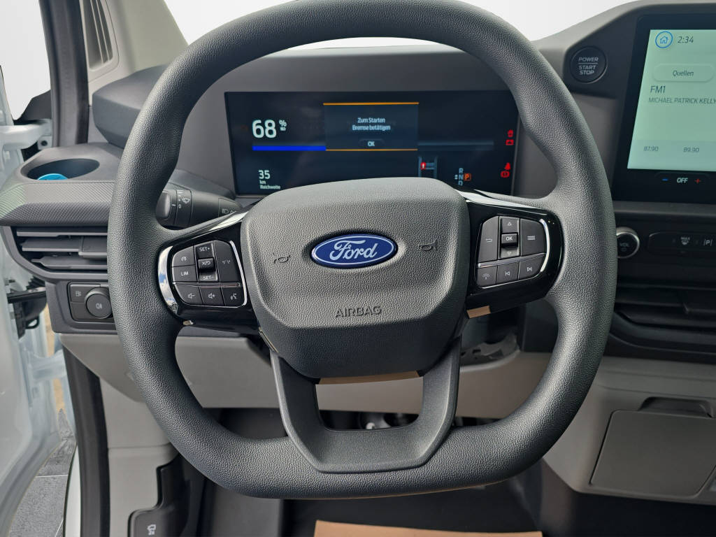 FORD Transit Custom Van 320 L1 2.5 Duratec 233 Trend PHEV-image-9