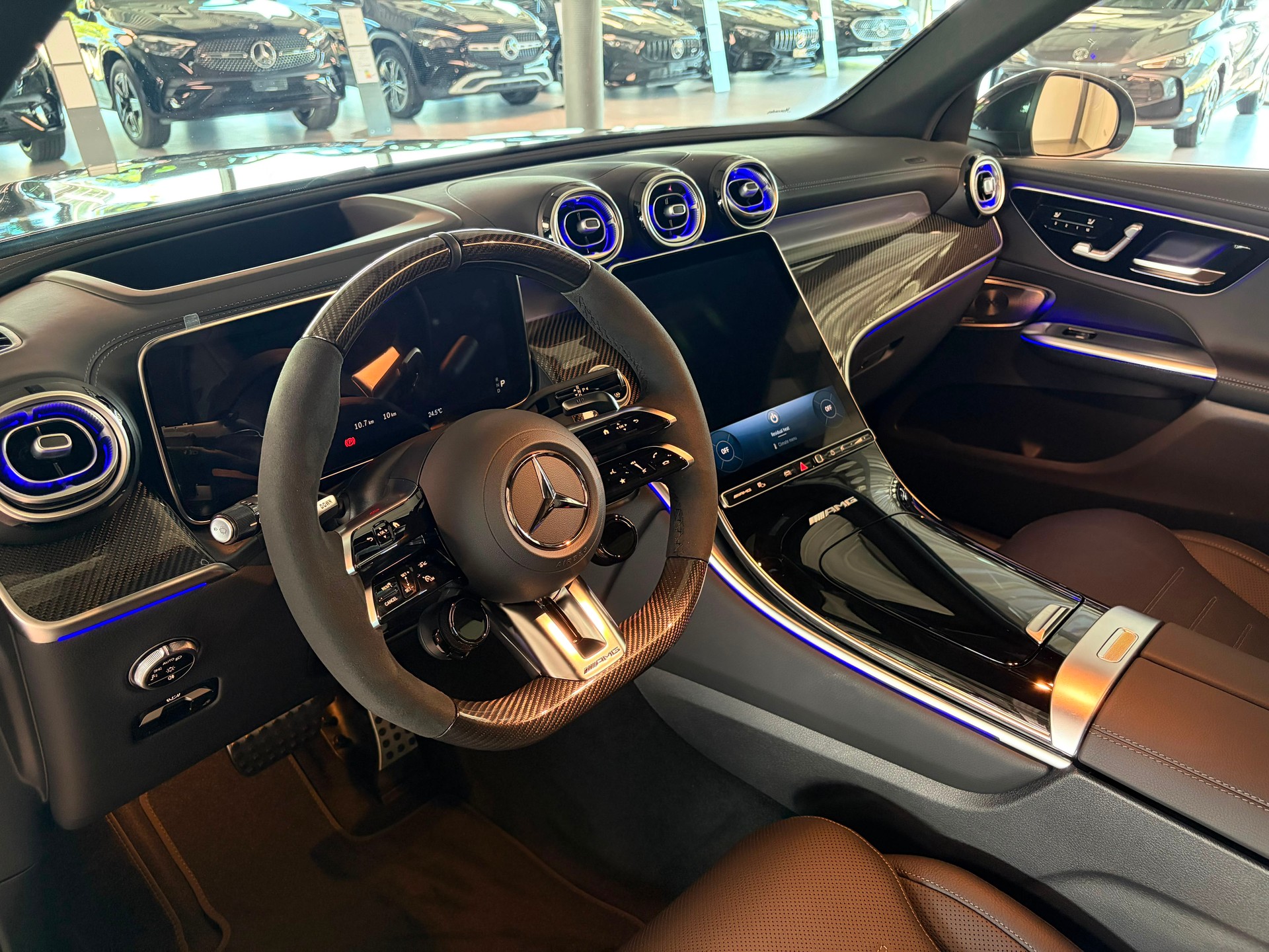 MERCEDES-BENZ GLC 53 AMG 4Matic+ 9G-Tronic-image-7