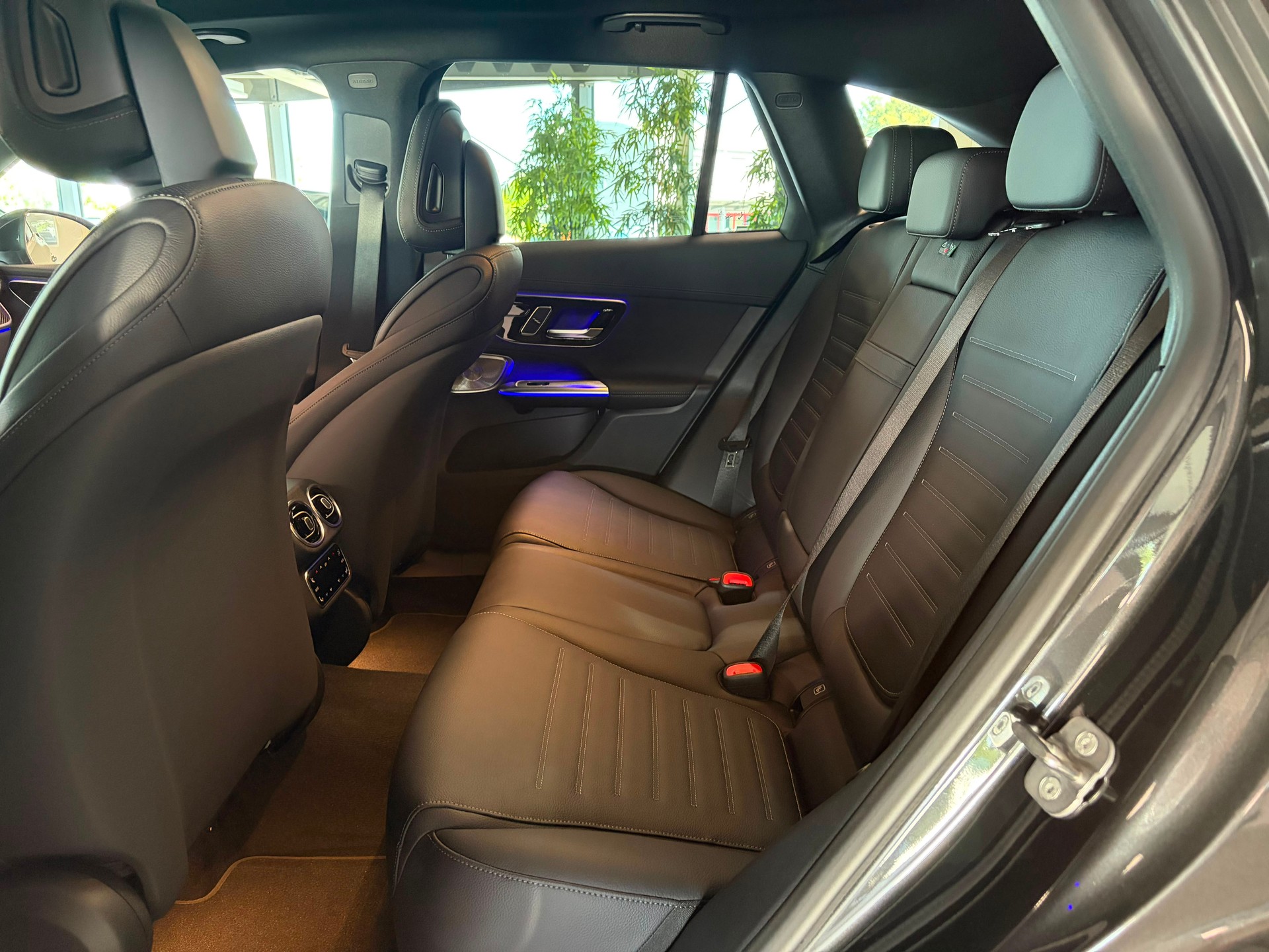MERCEDES-BENZ GLC 53 AMG 4Matic+ 9G-Tronic-image-9