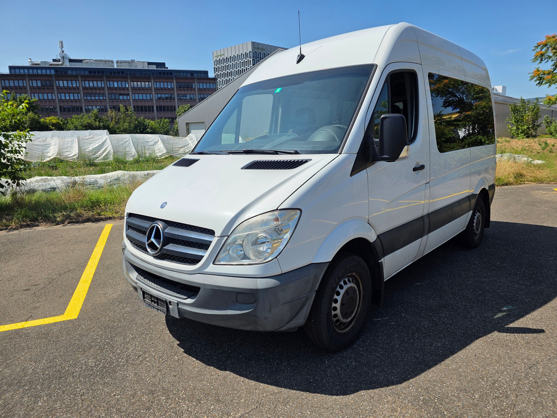 MERCEDES-BENZ Sprinter 211 CDI Kompakt