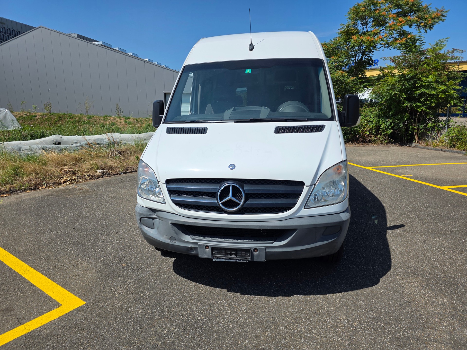 MERCEDES-BENZ Sprinter 211 CDI Kompakt-showroom-element-2