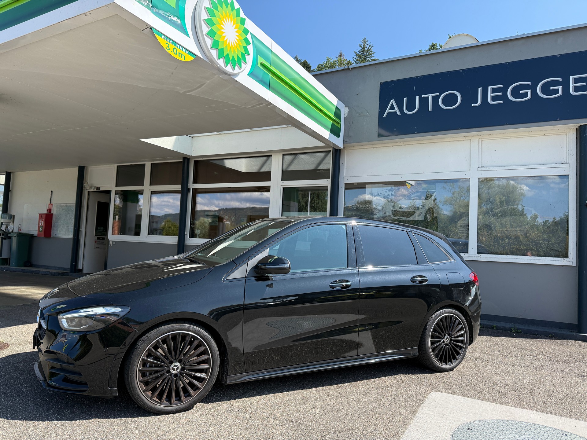 MERCEDES-BENZ B 250 4Matic 8G-DCT-image-1