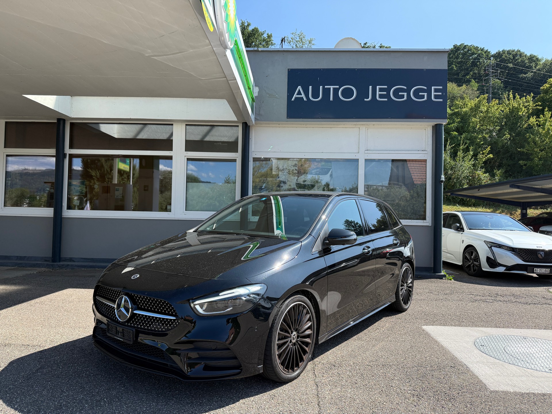 MERCEDES-BENZ B 250 4Matic 8G-DCT-image-0