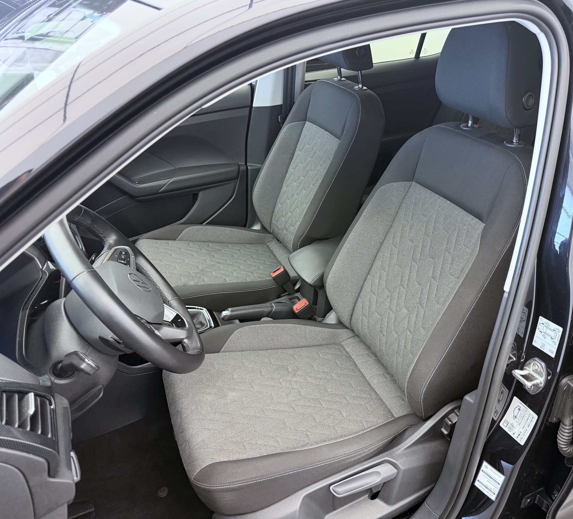 VW T-Cross 1.5 TSI EVO ACT Life DSG-image-4