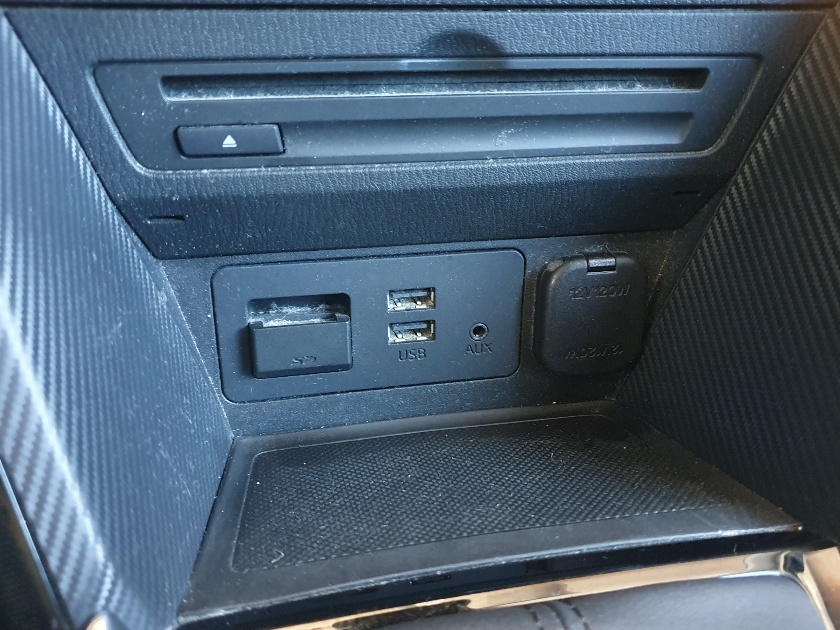 MAZDA 2 1.5i 16V Skyactiv-G Ambition Plus-image-10