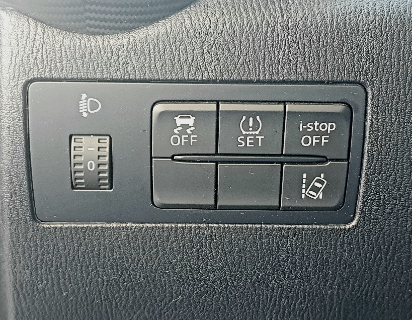 MAZDA 2 1.5i 16V Skyactiv-G Ambition Plus-image-14