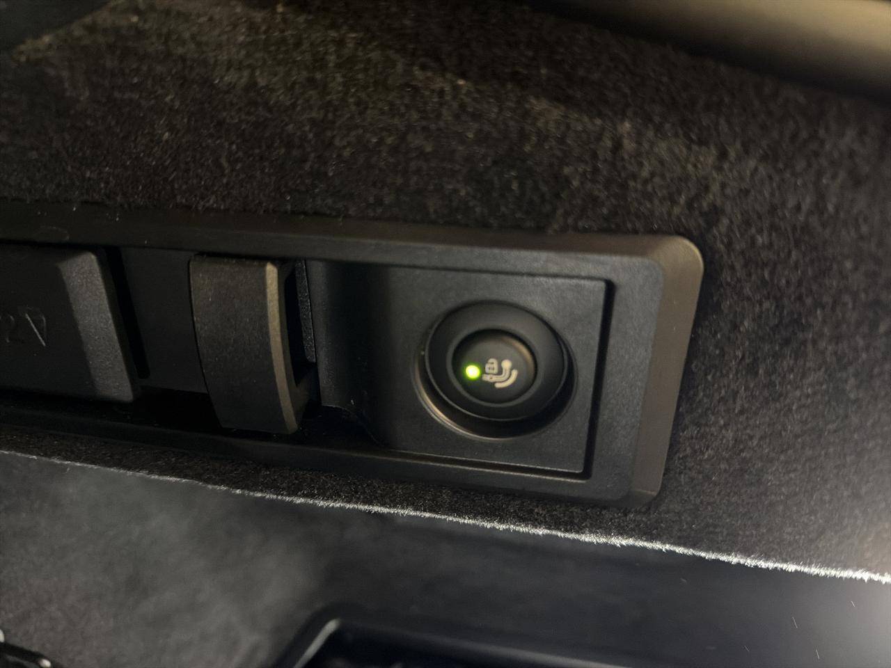 BMW i4 M50-image-28