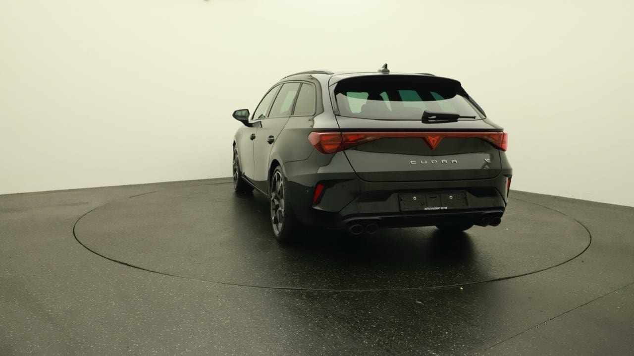 CUPRA LEON ST 2.0 TSI VZ DSG 4Drive-image-3