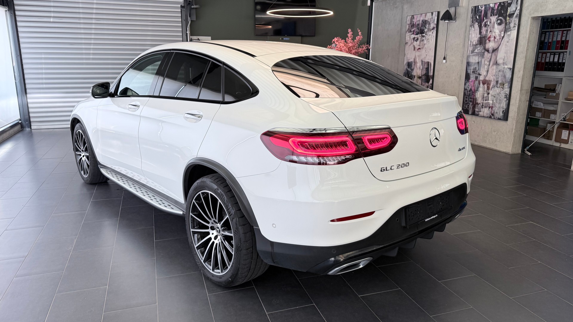 MERCEDES-BENZ GLC 200 Night Star AMG Line 4m Coupé-image-14