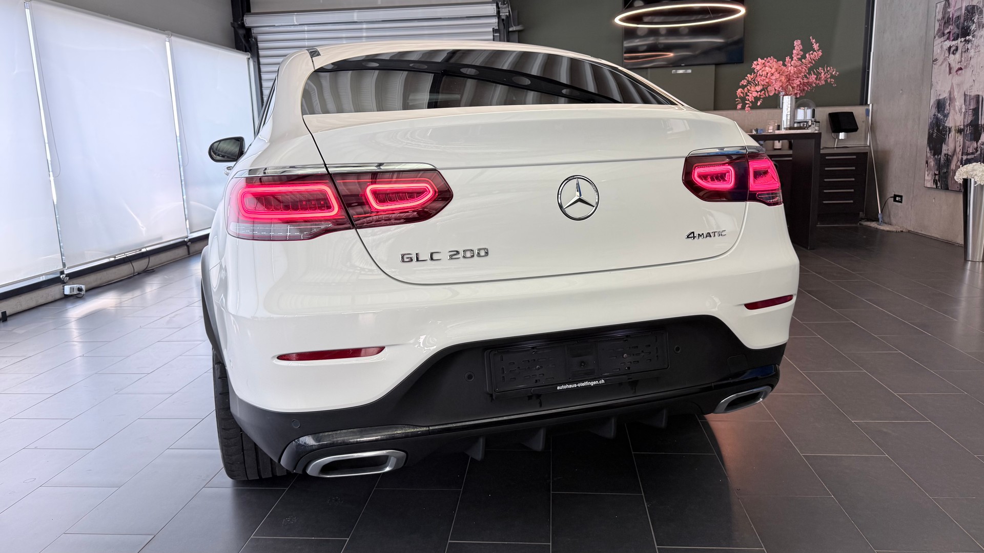 MERCEDES-BENZ GLC 200 Night Star AMG Line 4m Coupé-image-17