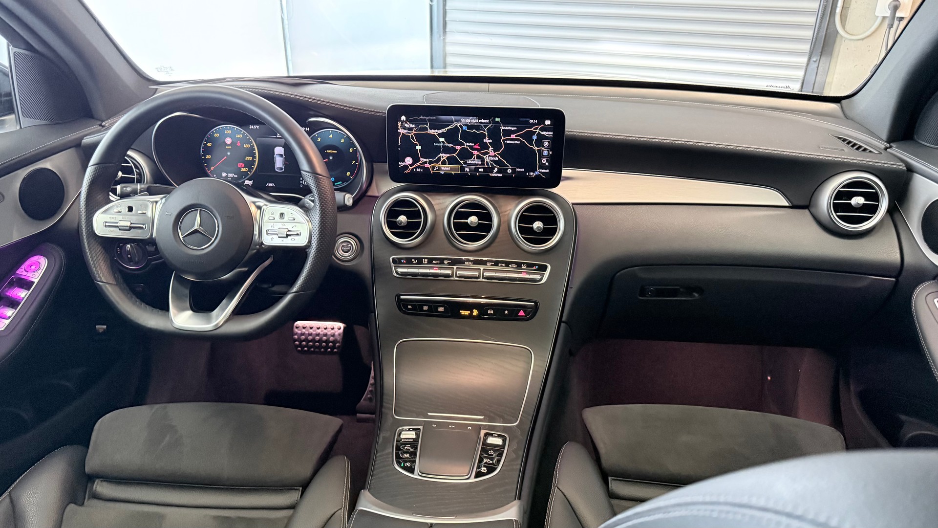 MERCEDES-BENZ GLC 200 Night Star AMG Line 4m Coupé-image-20