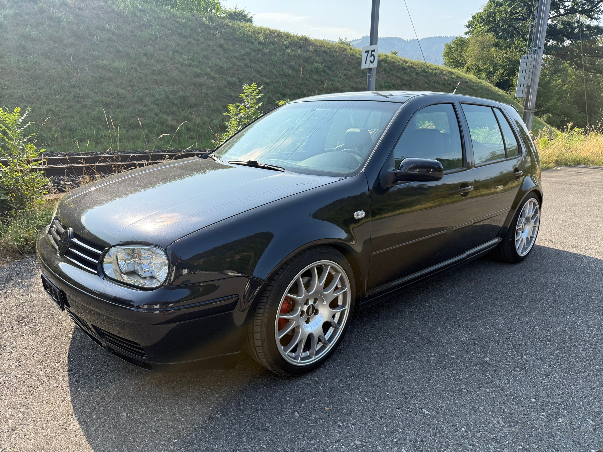 VW Golf 1.8 T GTI-image-0