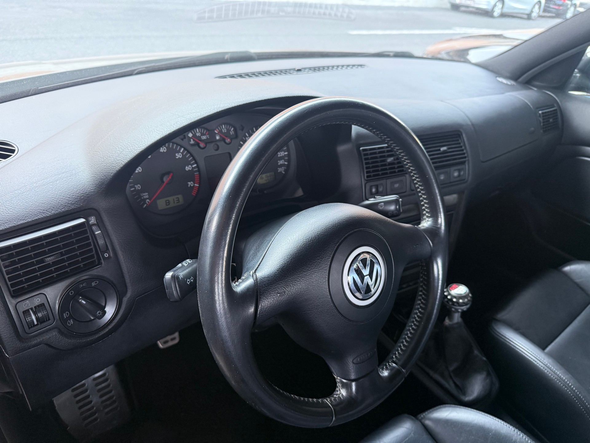 VW Golf 1.8 T GTI-image-9