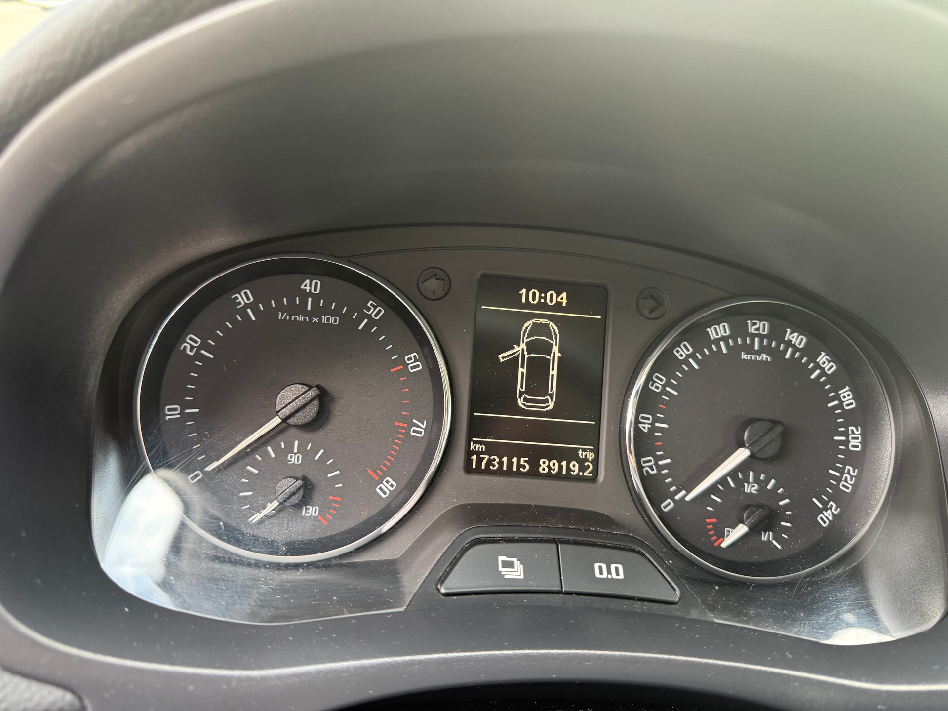 SKODA Roomster 1.2 TSI Elegance DSG-image-11