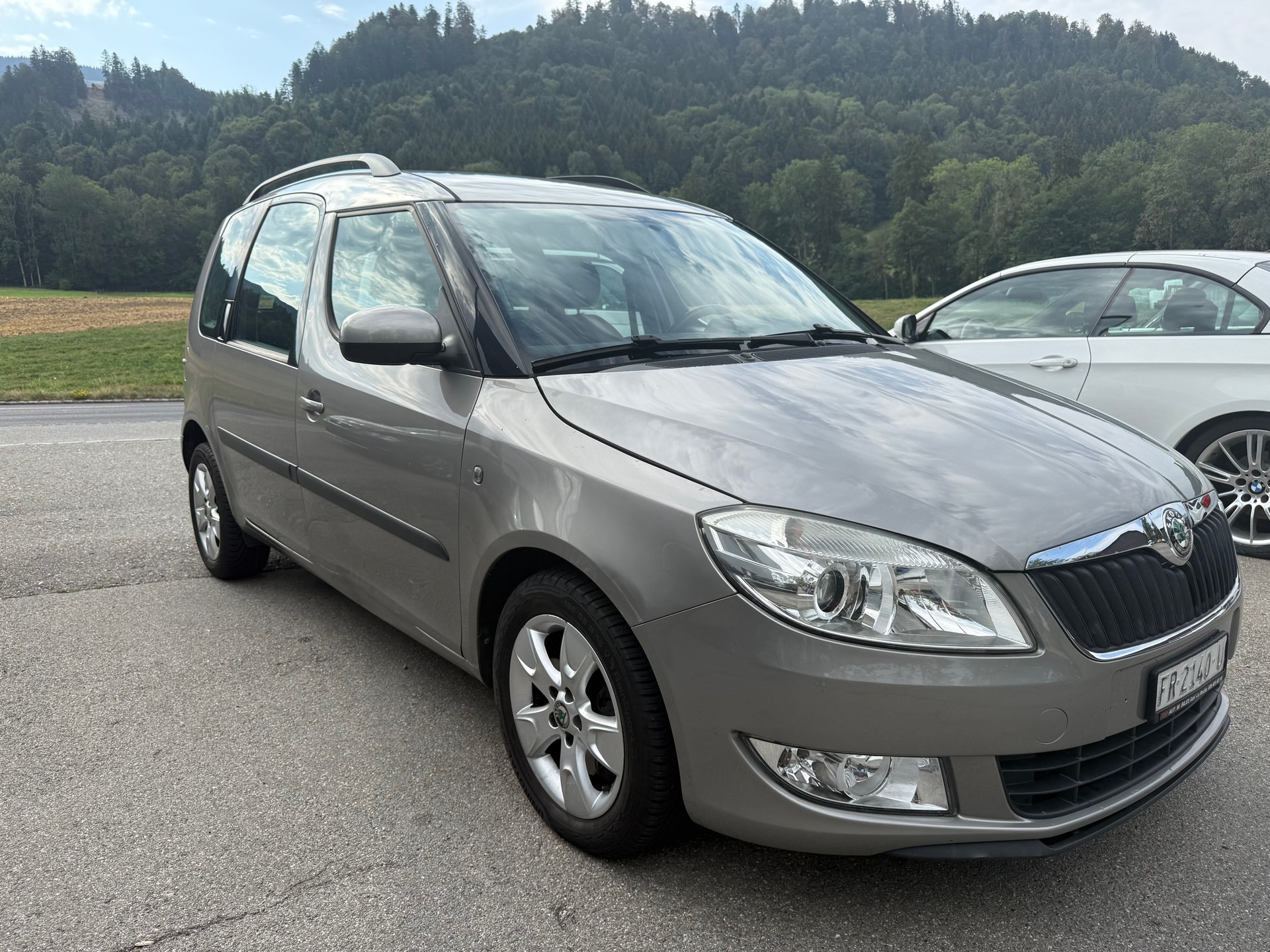 SKODA Roomster 1.2 TSI Elegance DSG-image-2