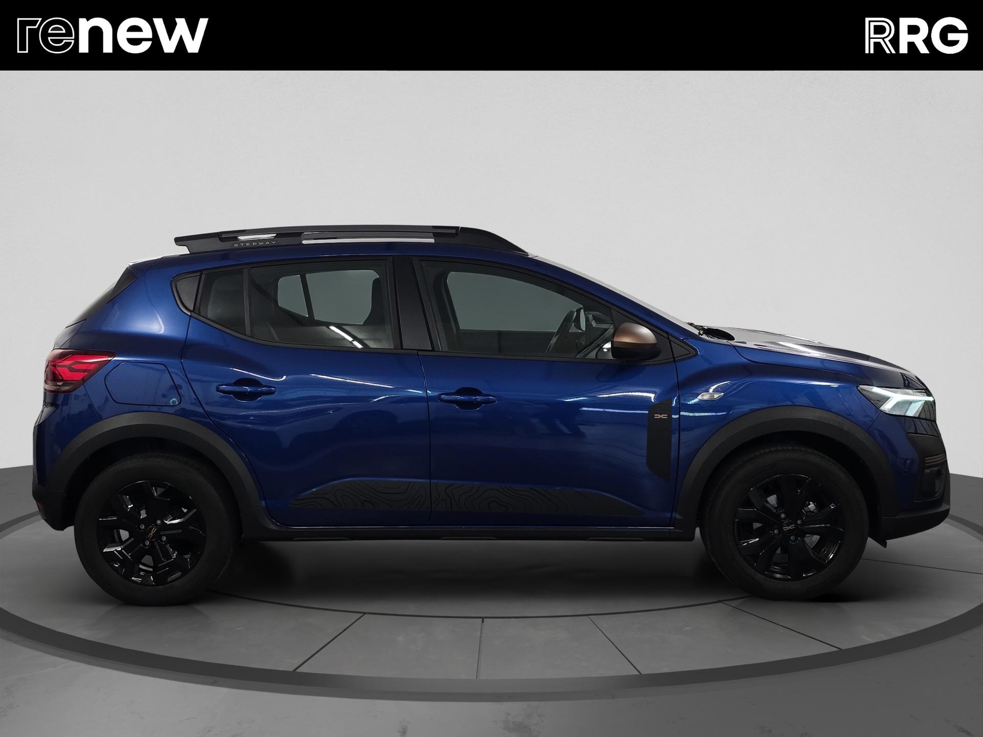 DACIA Sandero Stepway TCe 90 Extreme+ CVT-image-1