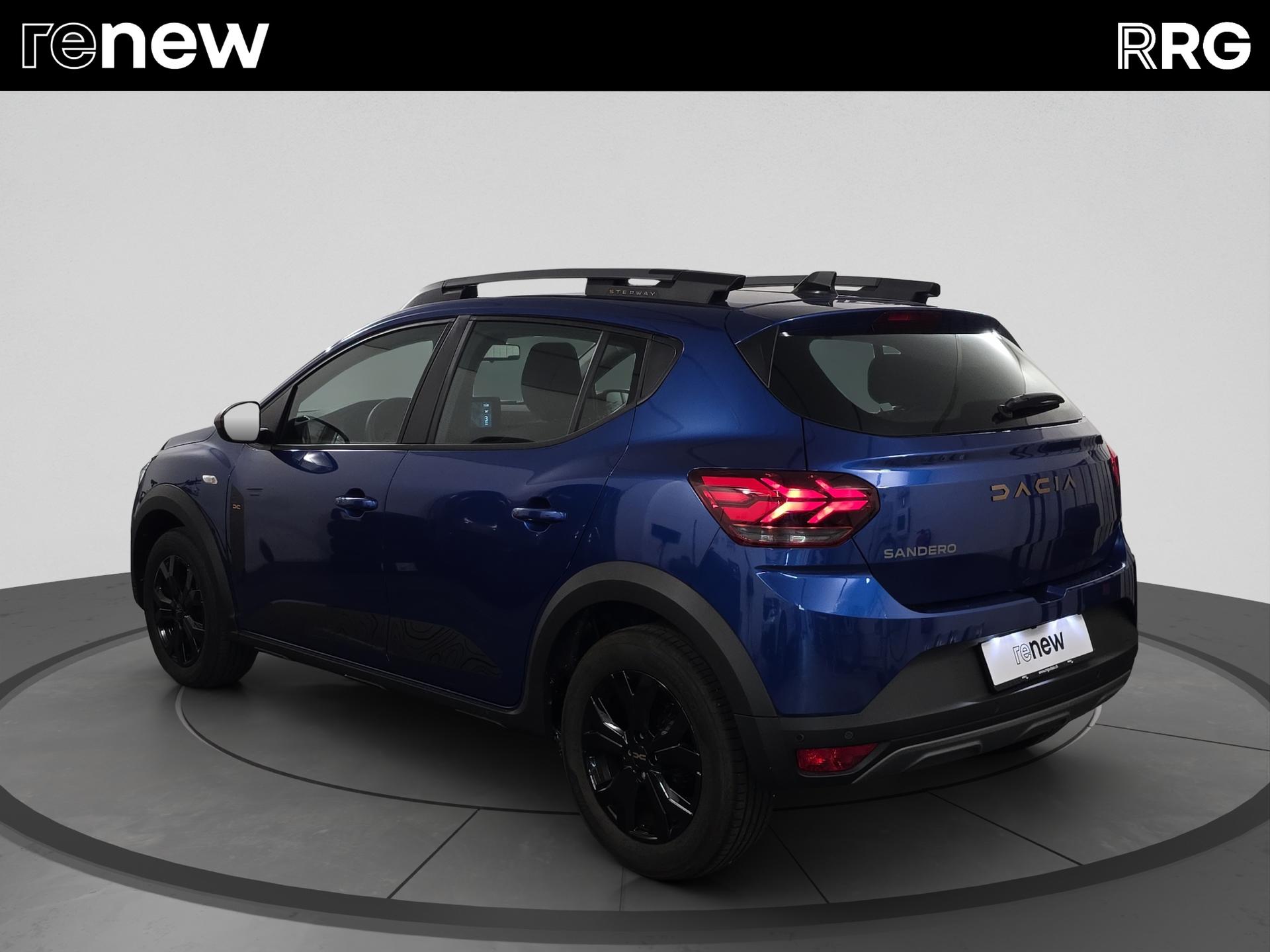 DACIA Sandero Stepway TCe 90 Extreme+ CVT-image-4