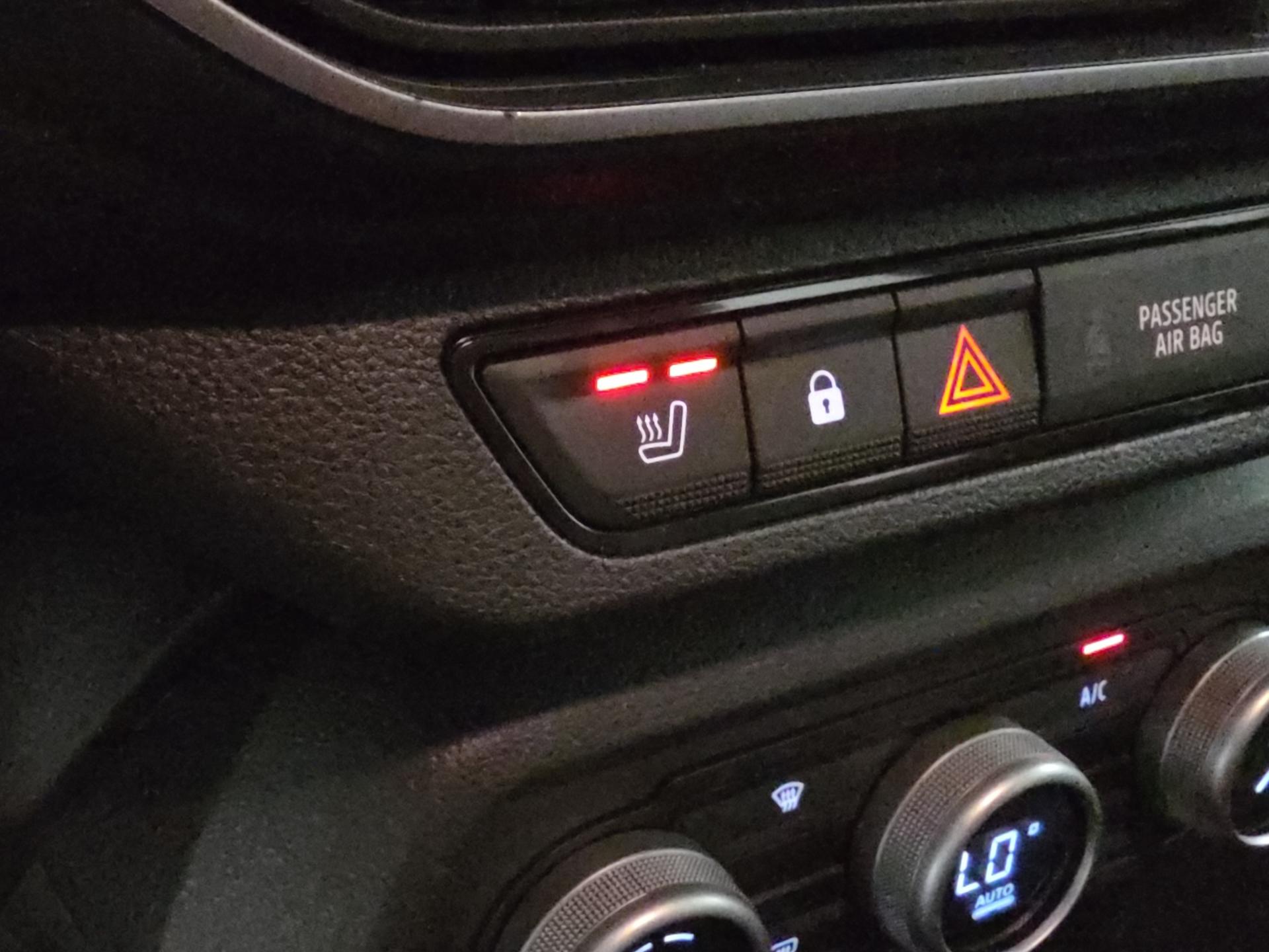 DACIA Sandero Stepway TCe 90 Extreme+ CVT-image-21