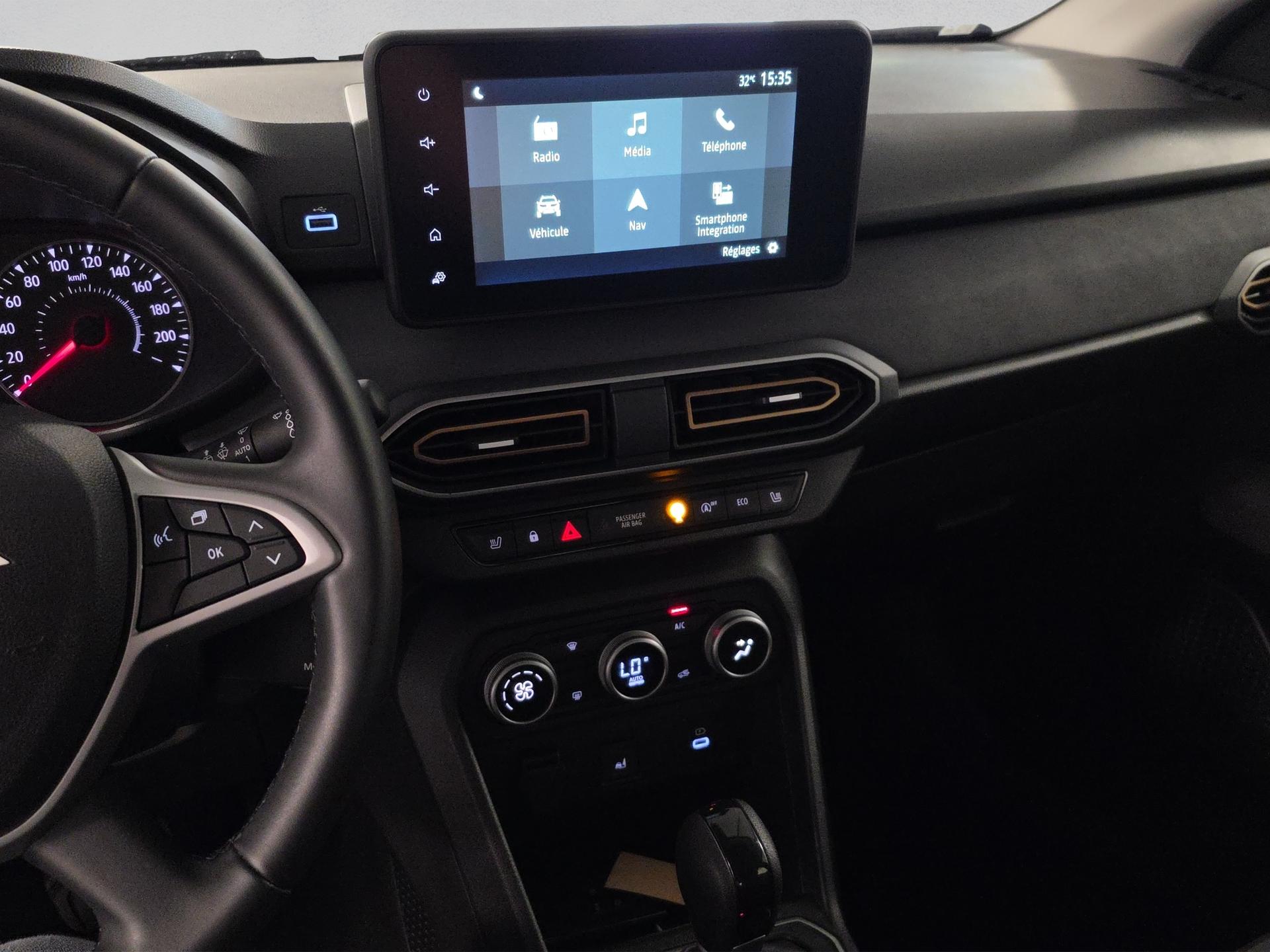 DACIA Sandero Stepway TCe 90 Extreme+ CVT-image-11