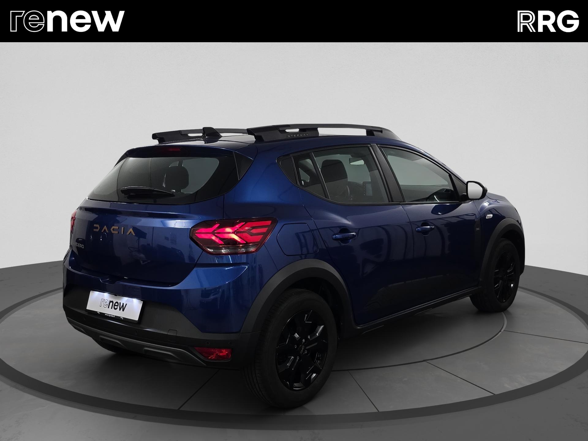DACIA Sandero Stepway TCe 90 Extreme+ CVT-image-2
