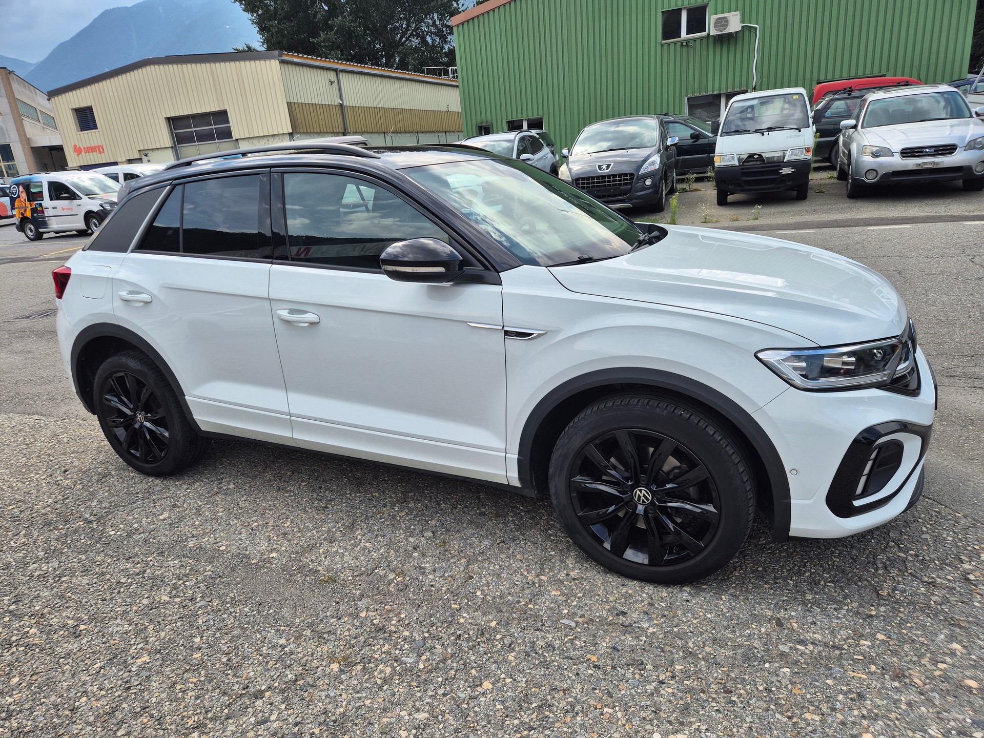 VW T-Roc 2.0 TSI Style DSG 4Motion-image-0