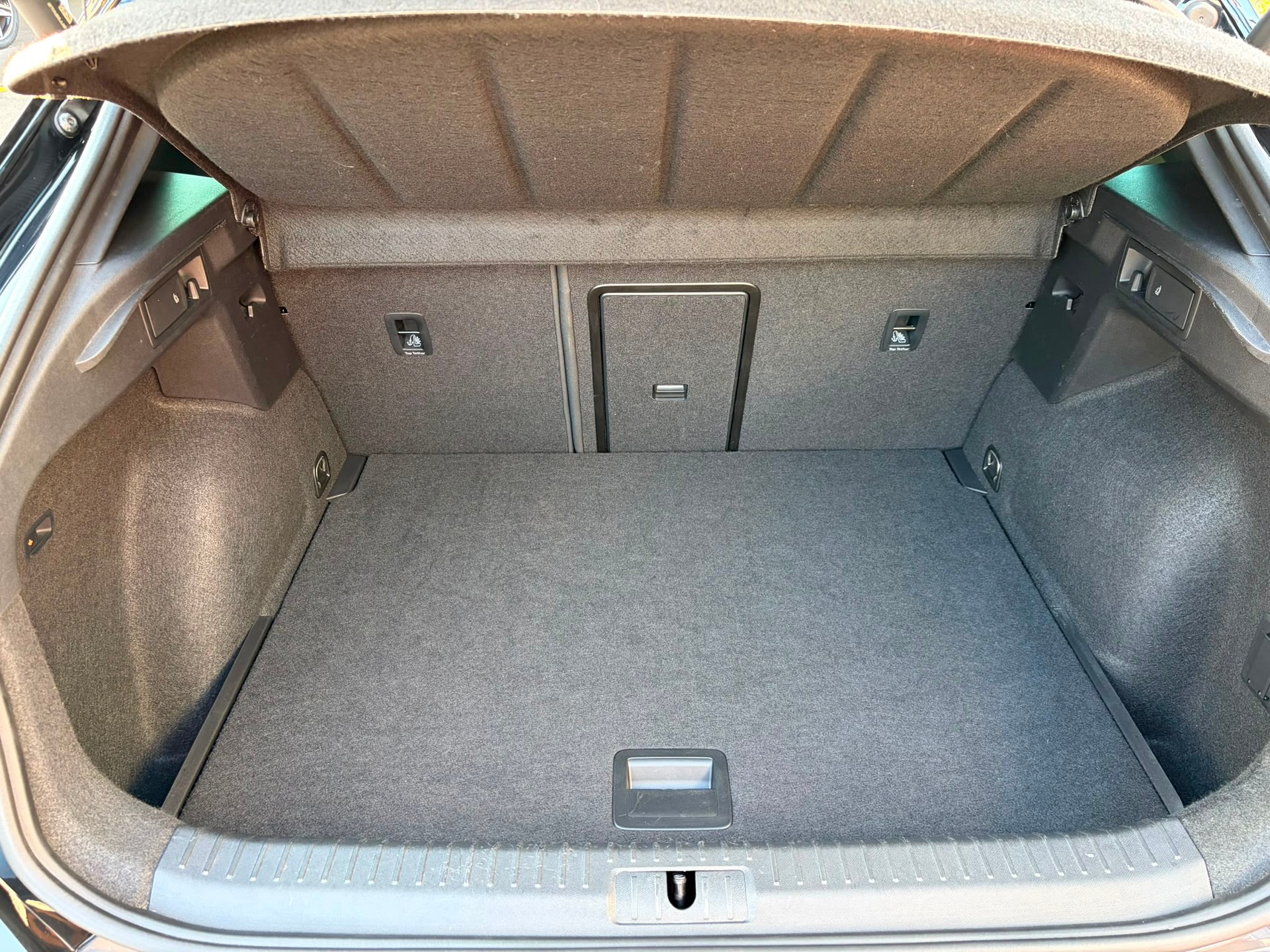 CUPRA Formentor 2.0TSI VZ 4Drive DSG-image-8