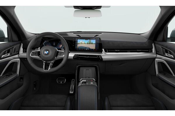 BMW X2 20i sDrive-image-3