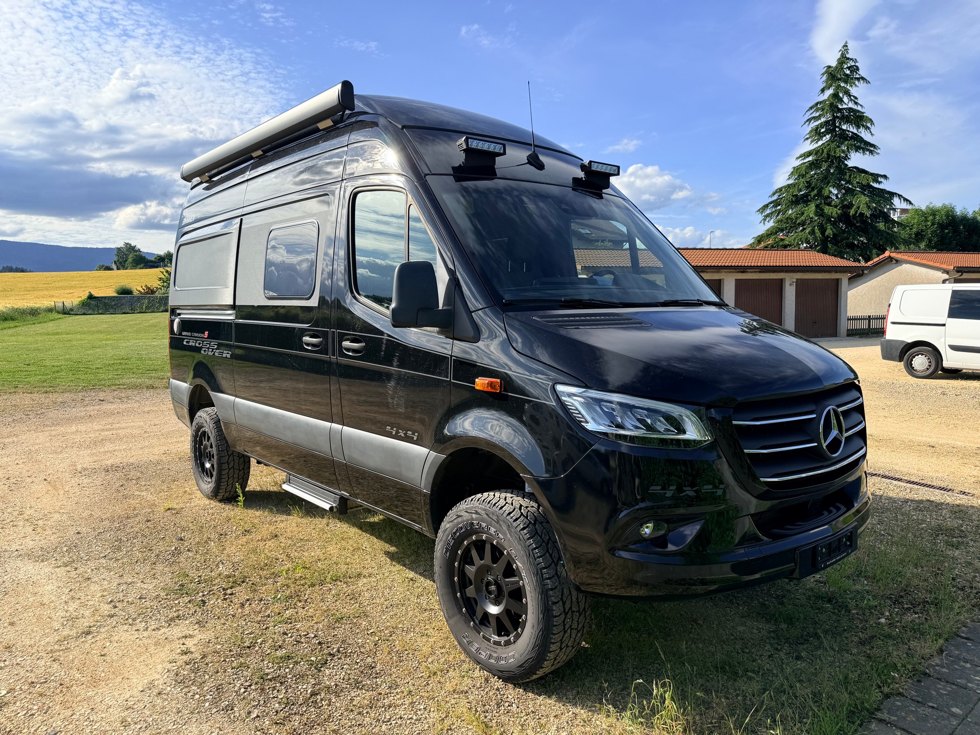 MERCEDES-BENZ Hymer Grand Canyon S Crossover-image-0