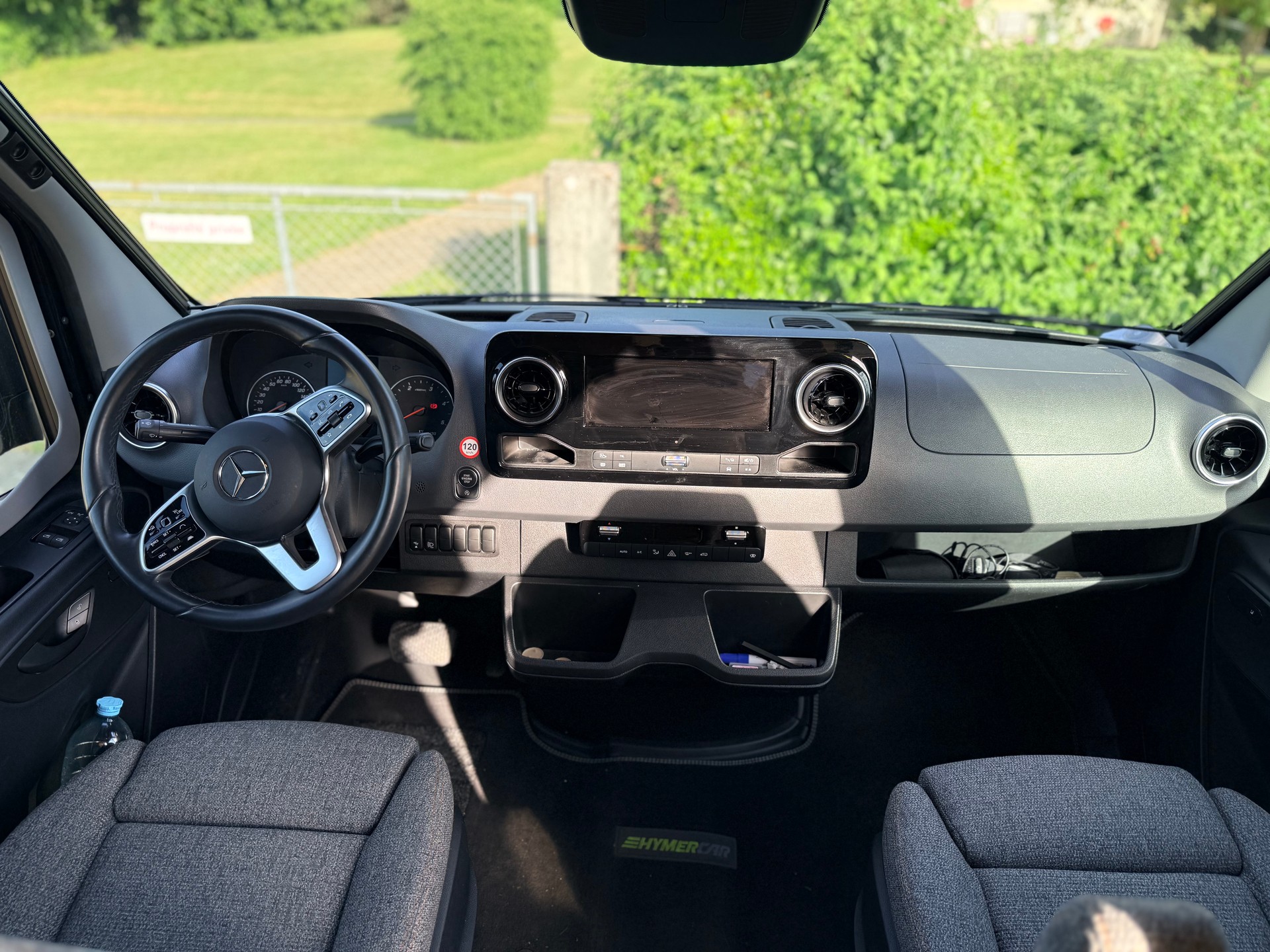 MERCEDES-BENZ Hymer Grand Canyon S Crossover-image-8