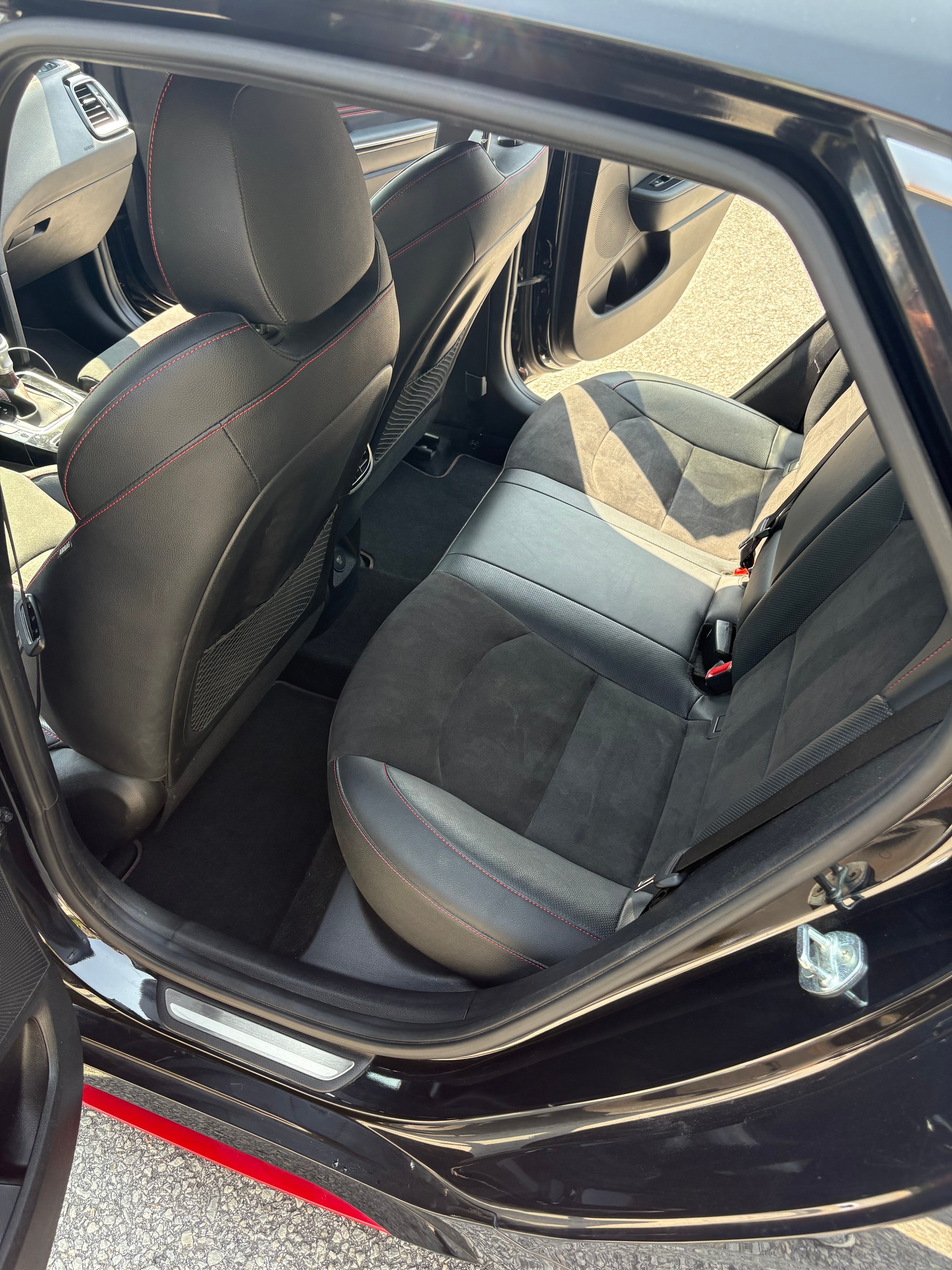KIA 1.6 T-GDi GT-image-4