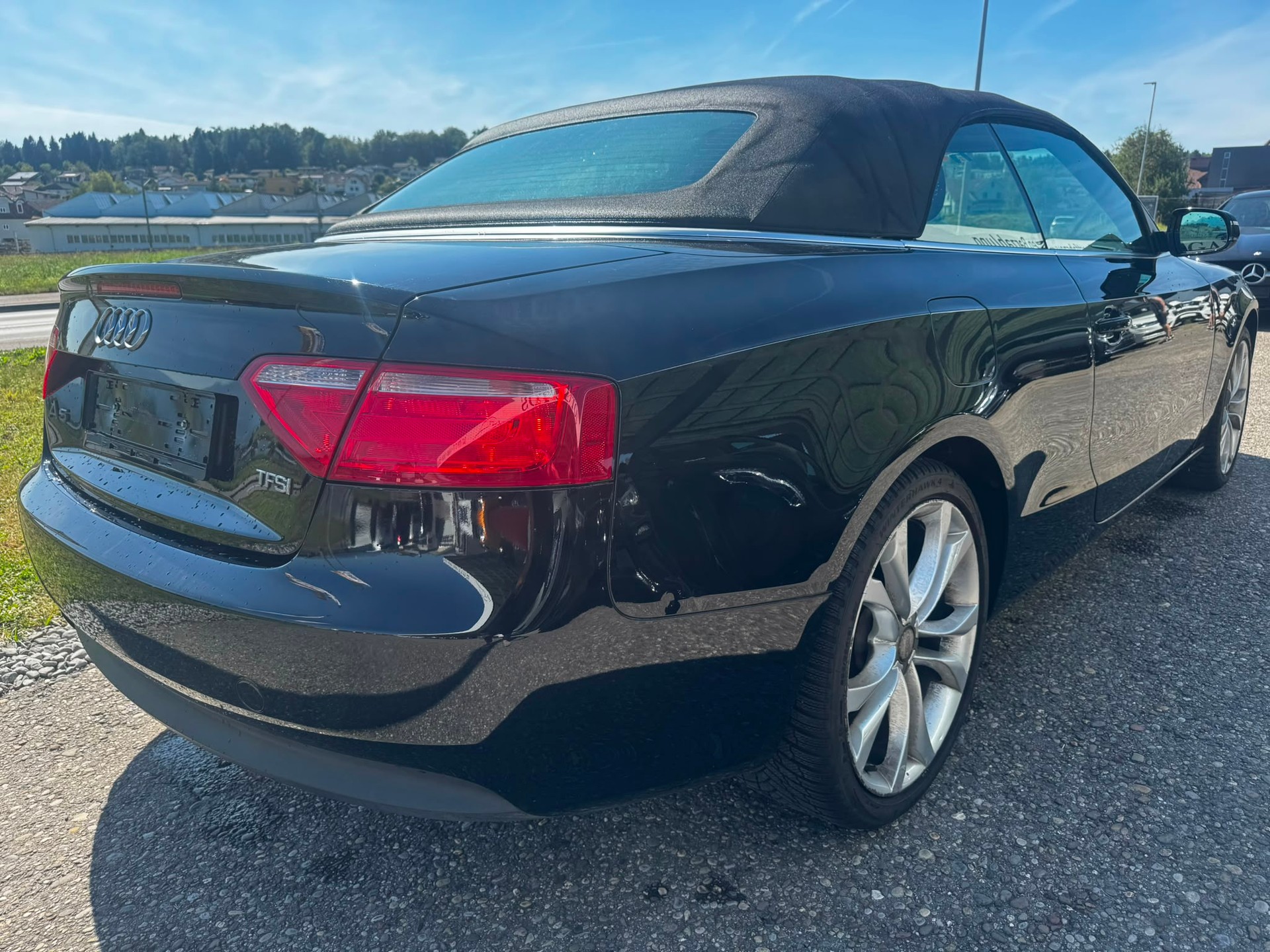 AUDI A5 Cabriolet 1.8 TFSI-image-5