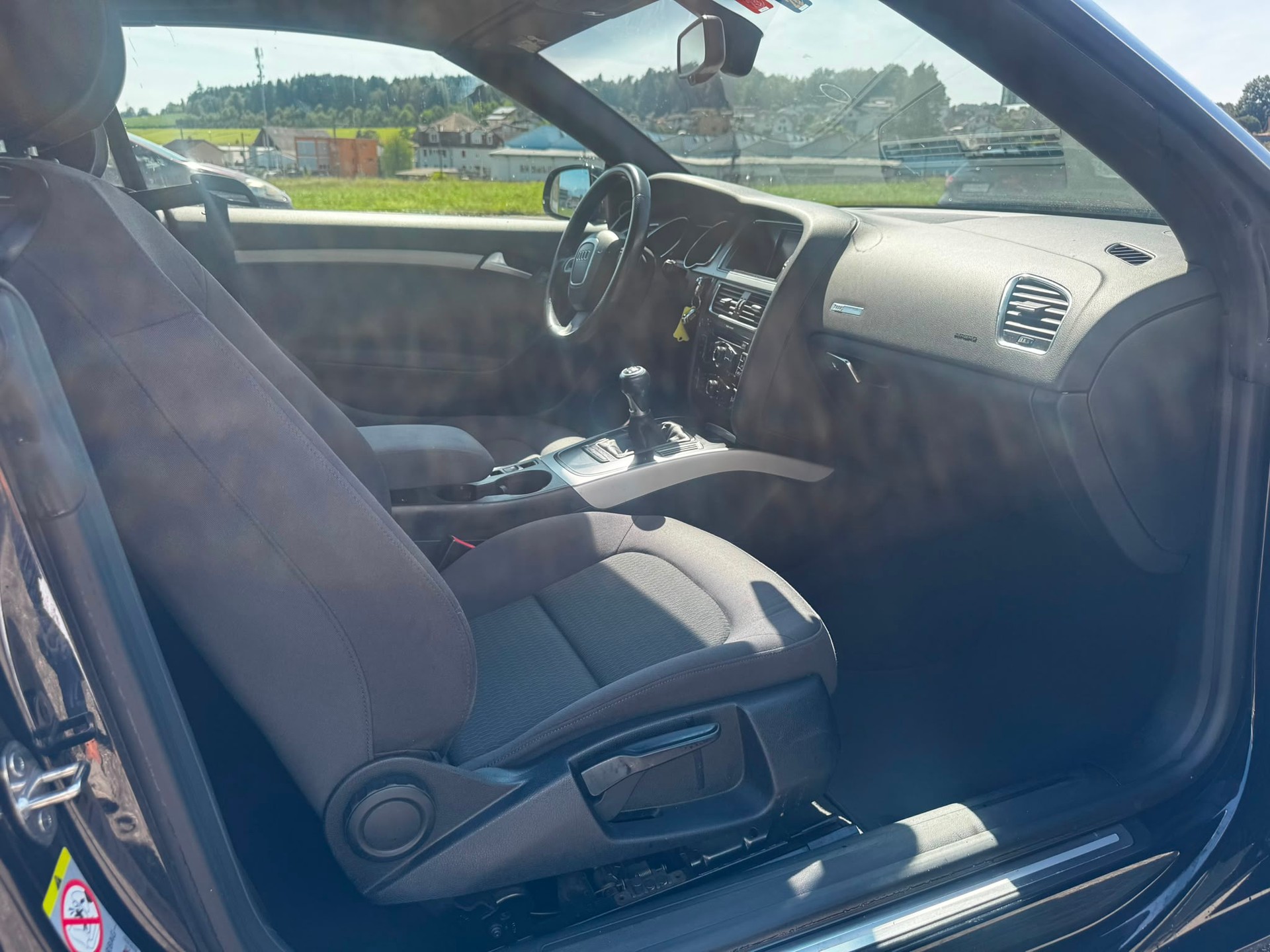 AUDI A5 Cabriolet 1.8 TFSI-image-12