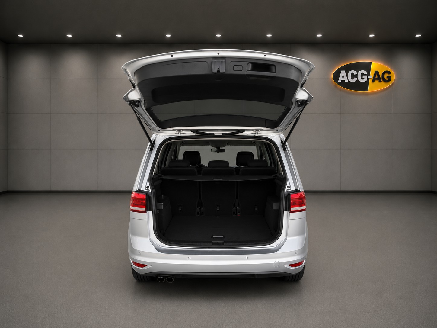 VW Touran 2.0 TDI BlueMotion Technology Comfortline DSG ** Gr-Navi ** RF-Kamera ** Anh-Kupplung ** Abstandsregelsysteme ** Ab MFK-image-8