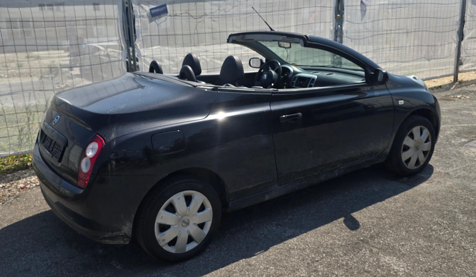 NISSAN Micra C+C 1.6 tekna-image-3