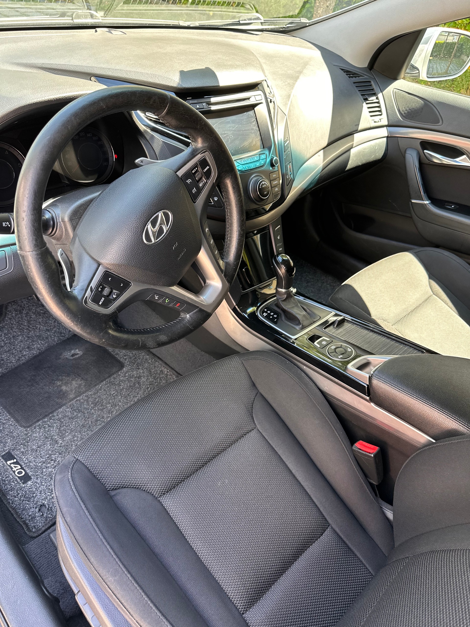 HYUNDAI i40 Wagon 1.7 CRDI Style Automatic-image-4
