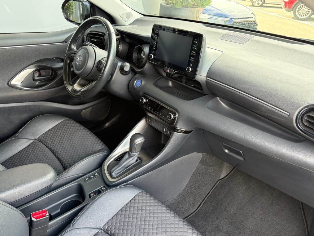 MAZDA 2 Hybrid Pure-image-6