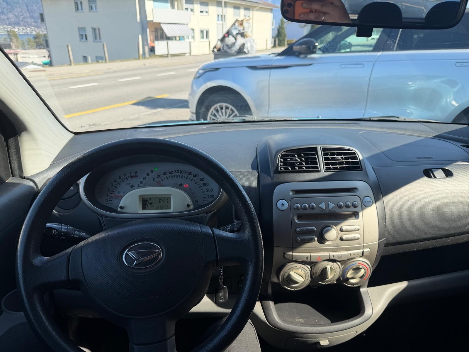 DAIHATSU Sirion 1.3 eco-4WD-image-5