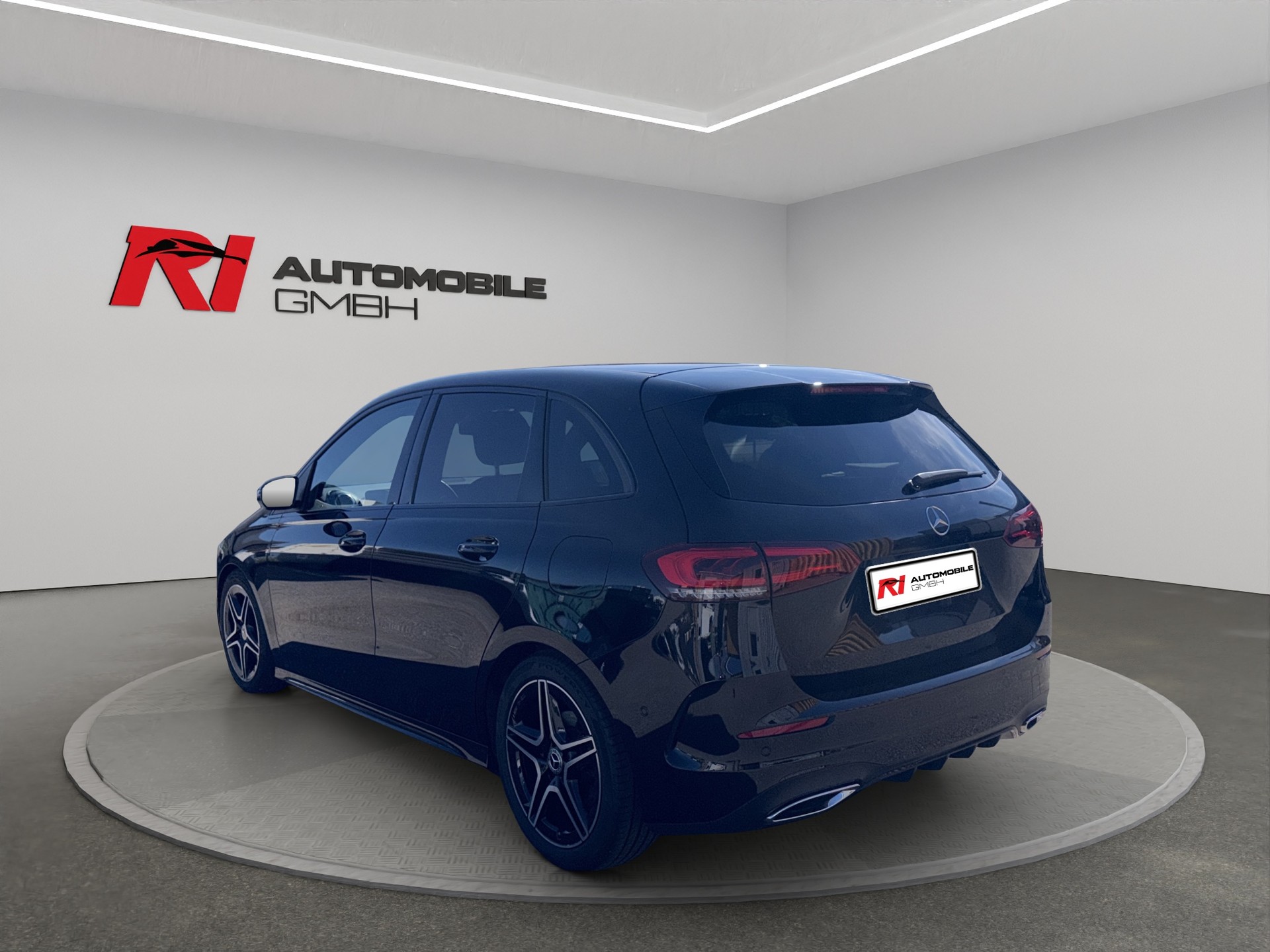 MERCEDES-BENZ B 200 d Night Star 8G-DCT-image-6