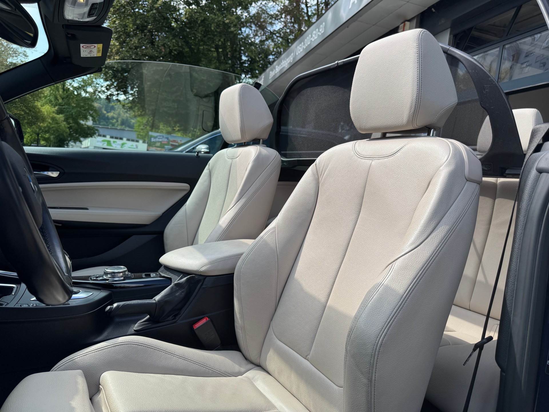 BMW 228i Sport Line Steptronic-image-8