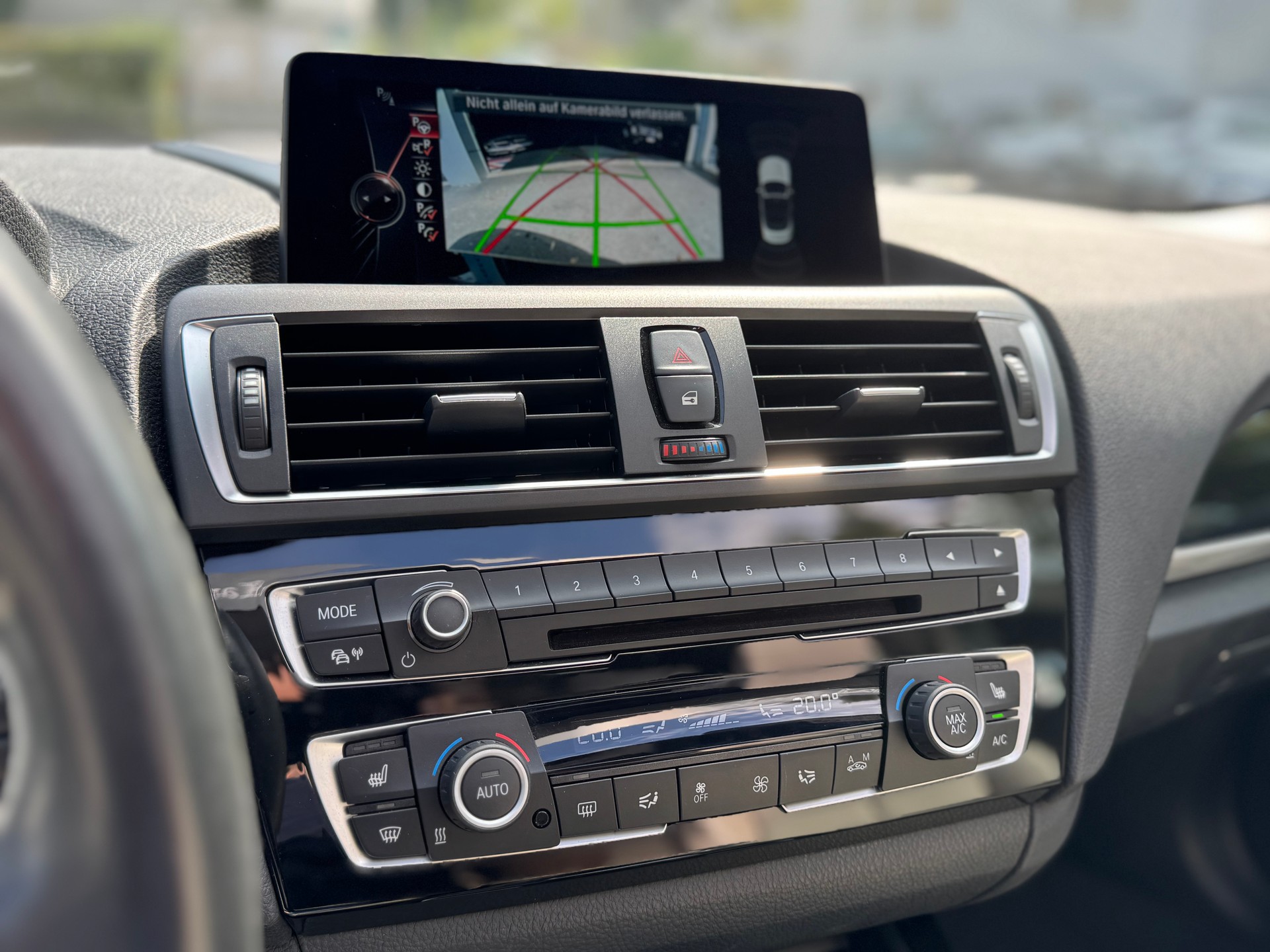 BMW 228i Sport Line Steptronic-image-10