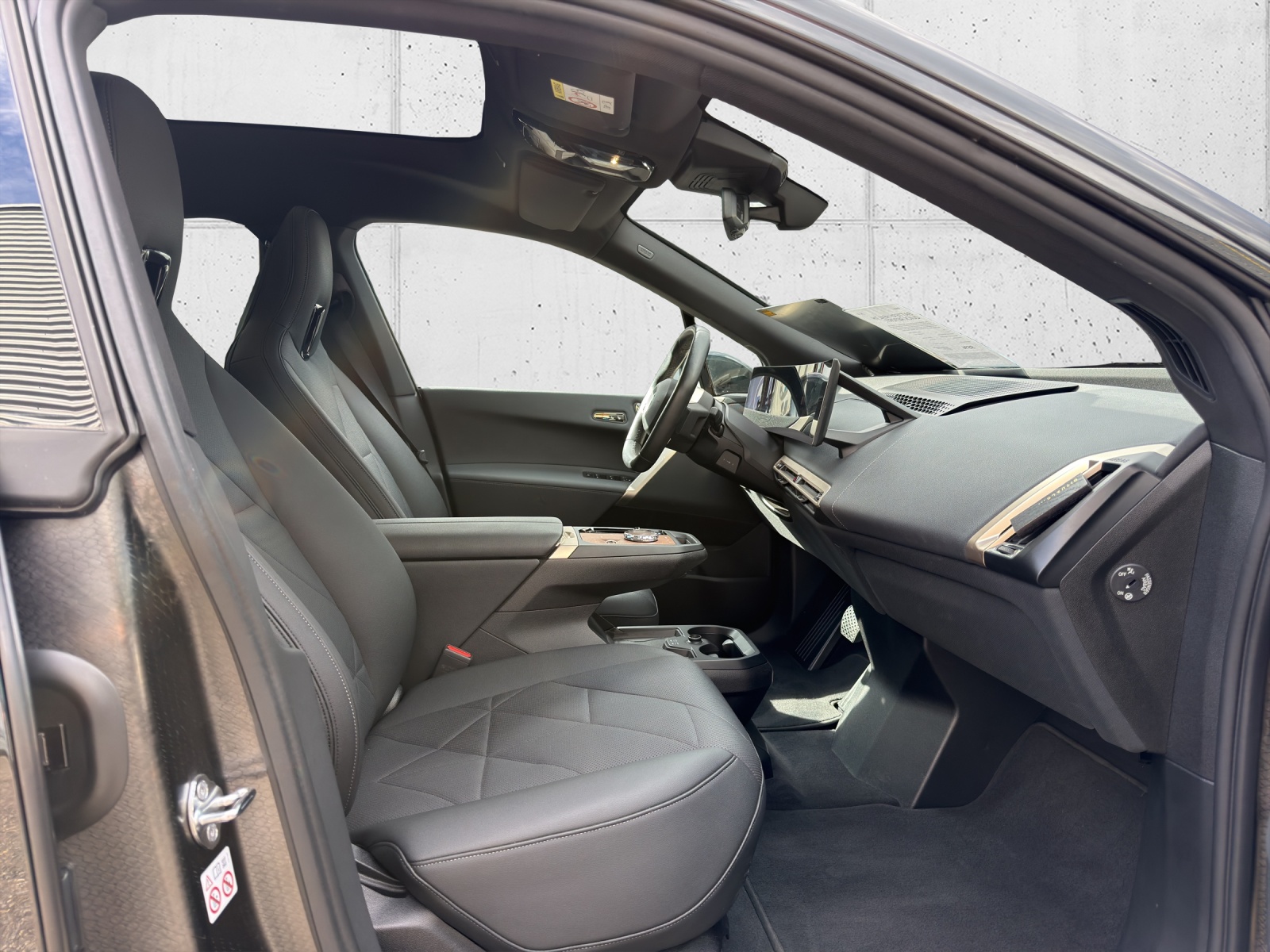 BMW iX xDrive50-image-18