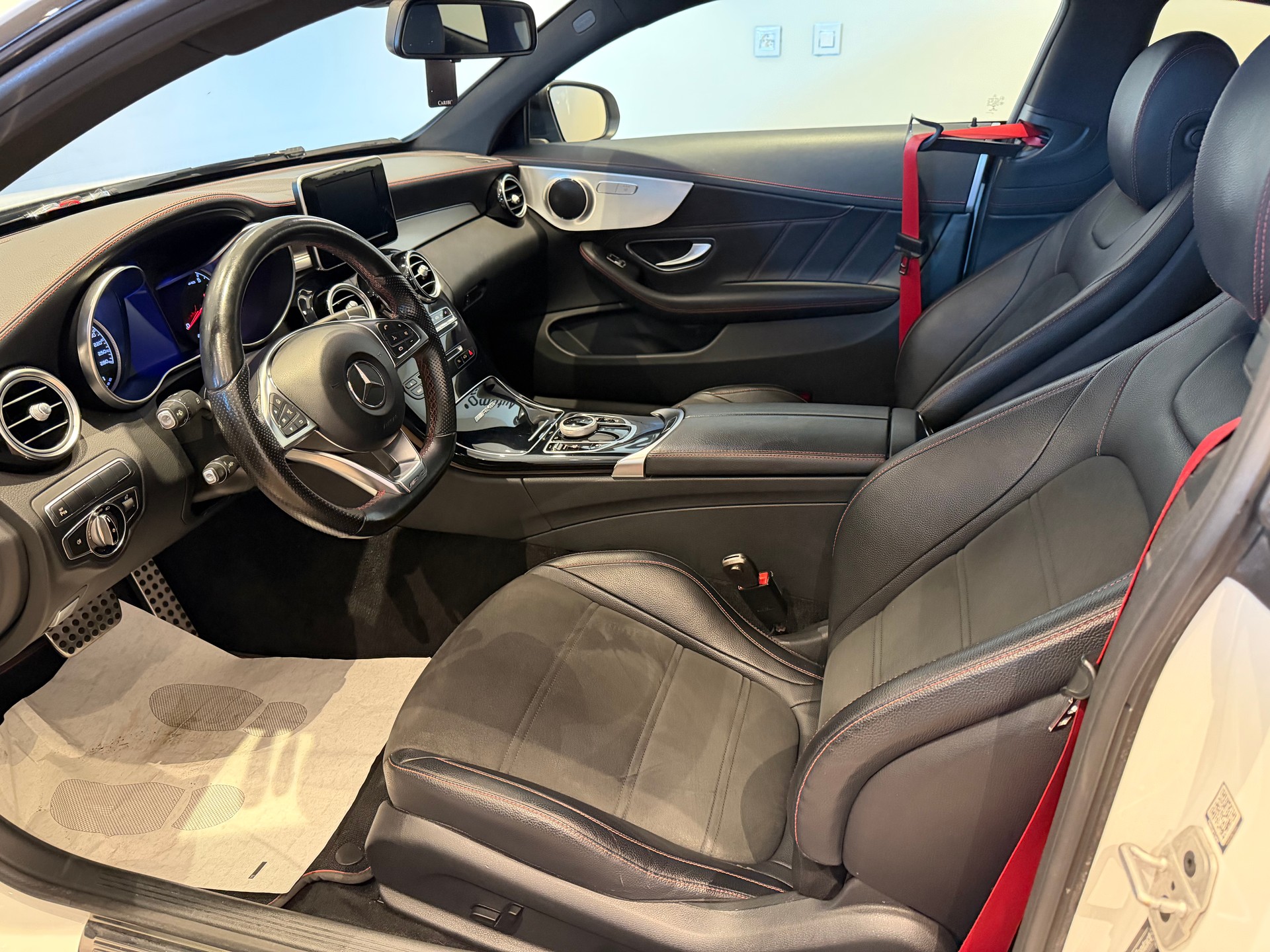 MERCEDES-BENZ C 43 AMG 4matic Coupé-image-7