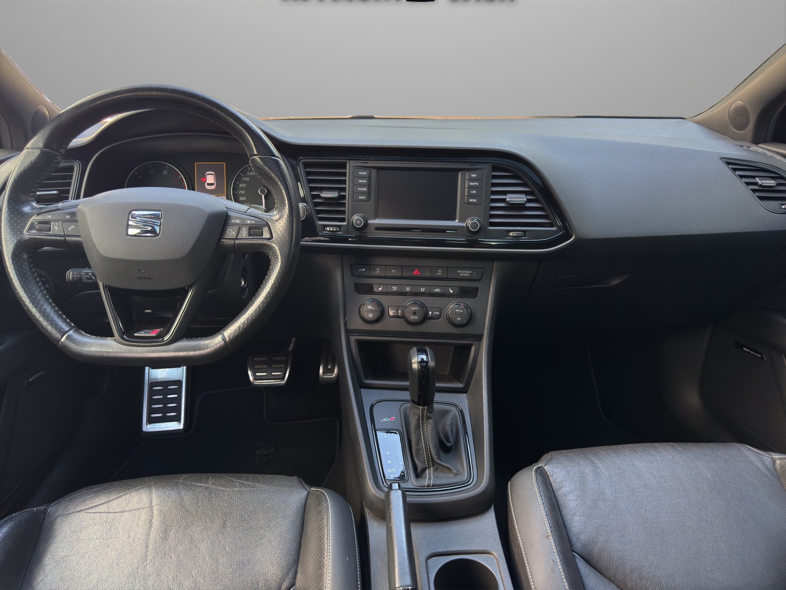 SEAT Leon 2.0 TSI Cupra 280 DSG-image-8