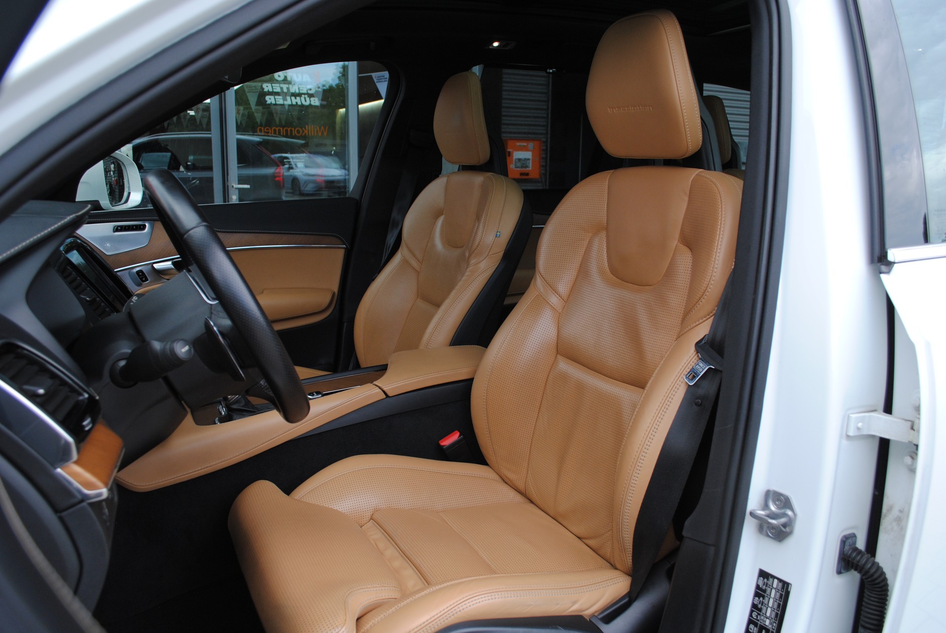 VOLVO XC90 T6 AWD Inscription Geartronic-image-9