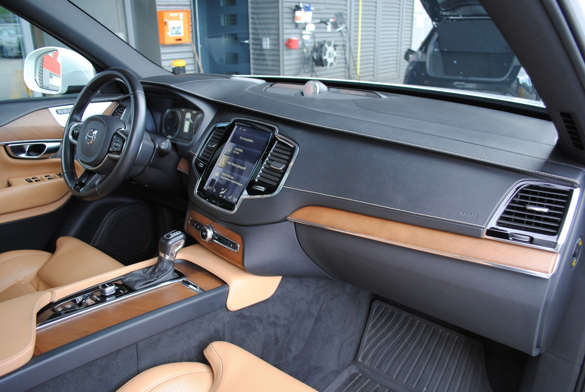 VOLVO XC90 T6 AWD Inscription Geartronic-image-11