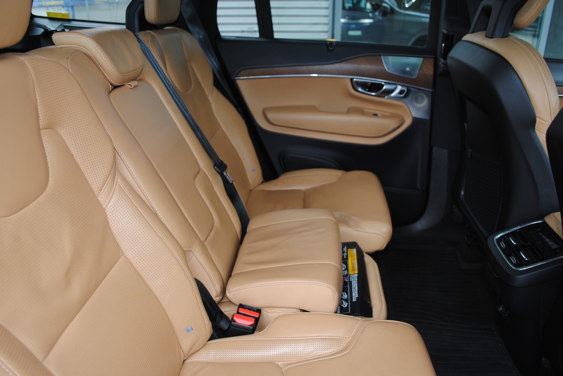 VOLVO XC90 T6 AWD Inscription Geartronic-image-15